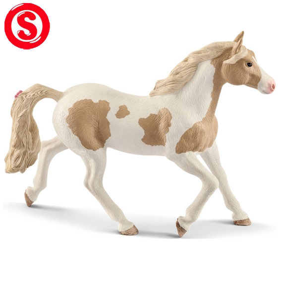 Paint horse merrie